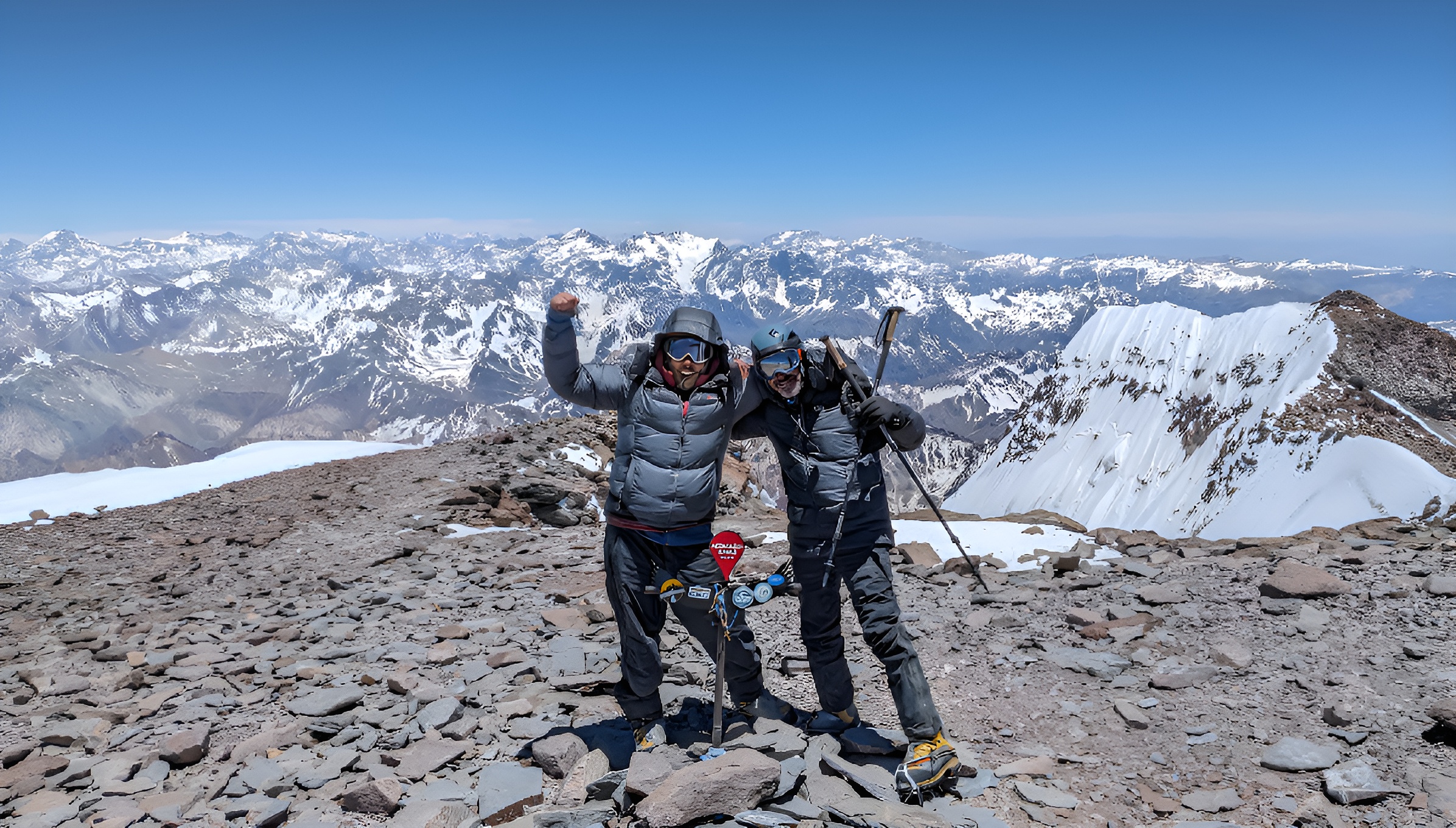 Vista del Aconcagua desde las laderas — la montaña más alta de América